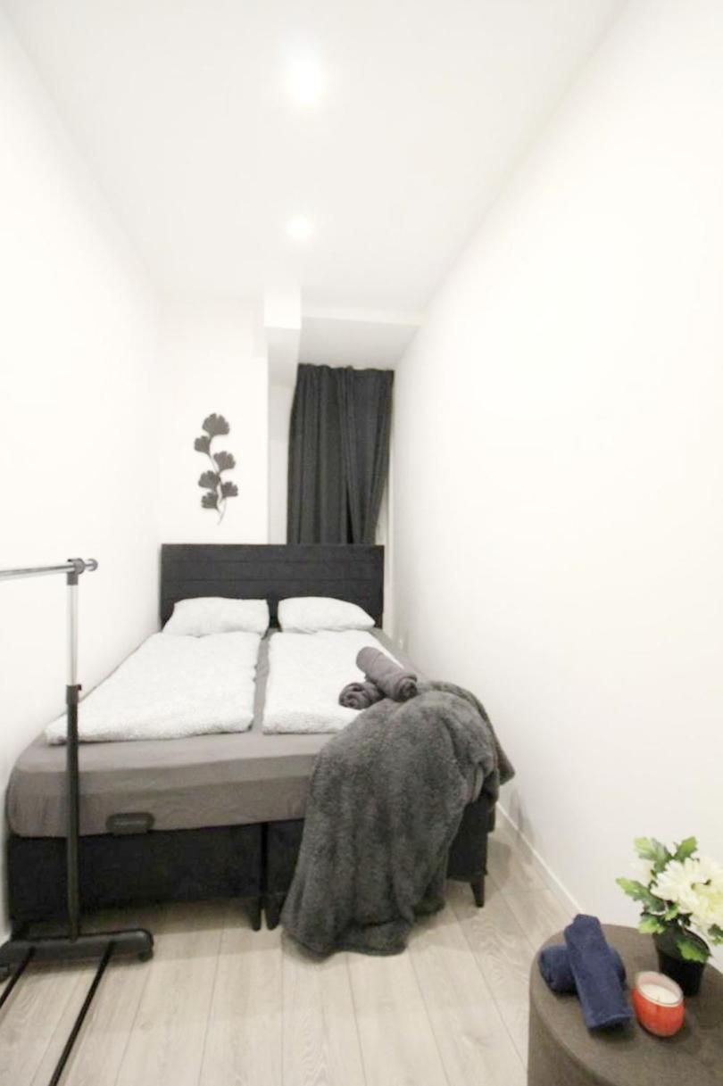 Comfortable Rooms In Akh Area Vienna Exterior photo