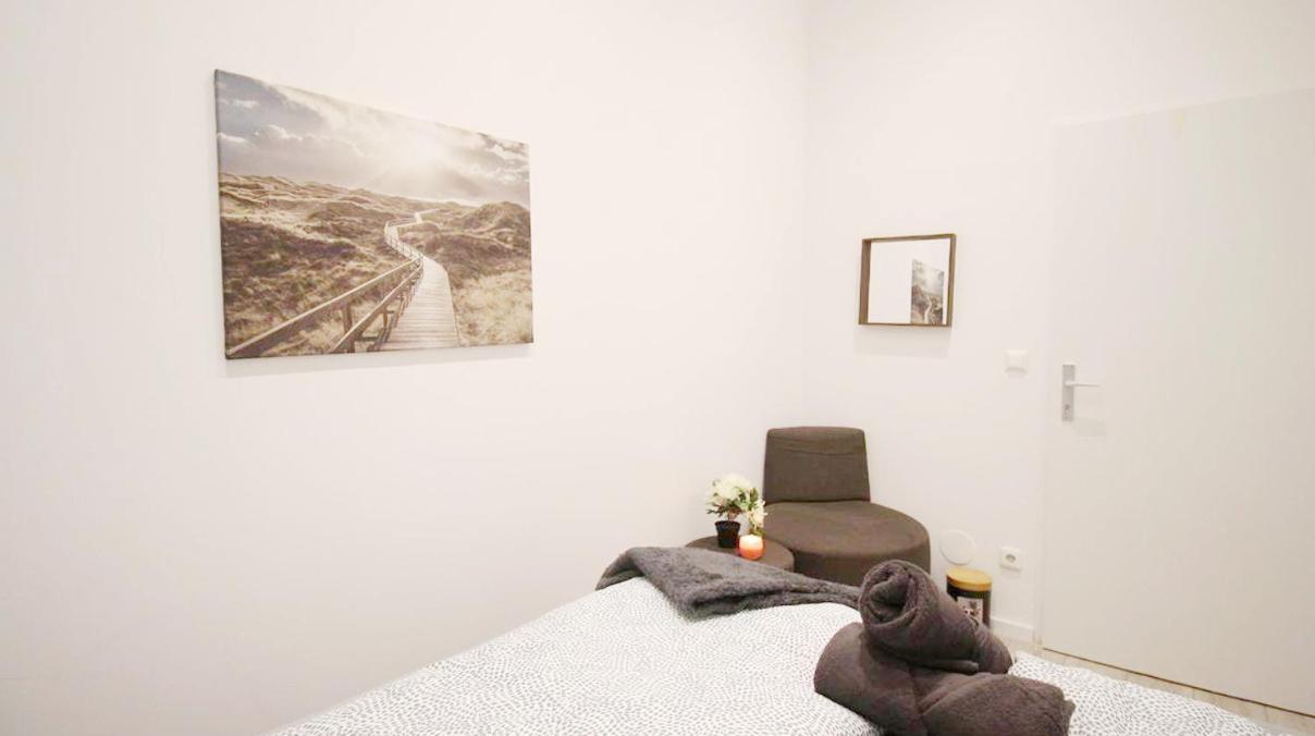 Comfortable Rooms In Akh Area Vienna Exterior photo