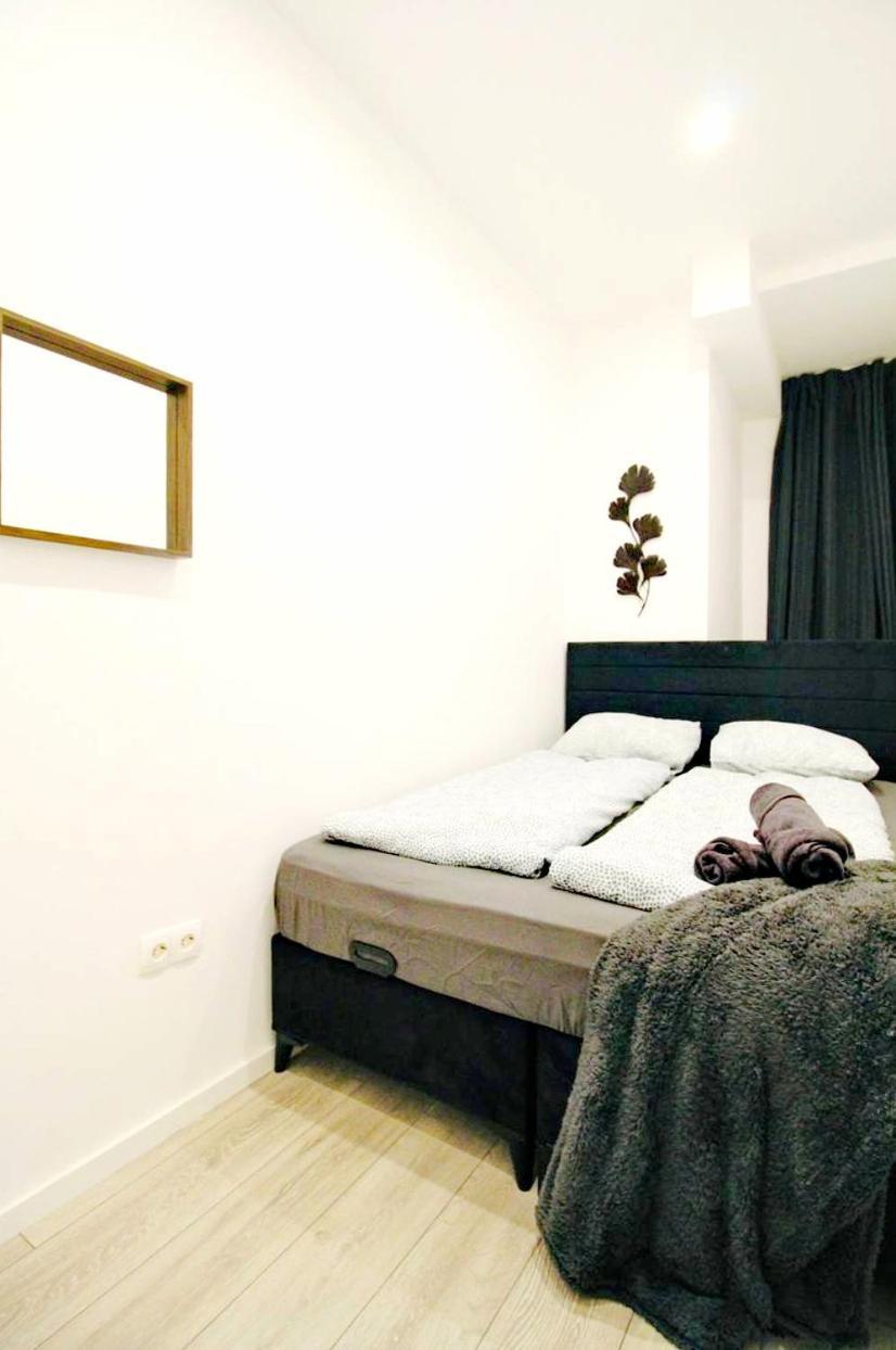 Comfortable Rooms In Akh Area Vienna Exterior photo